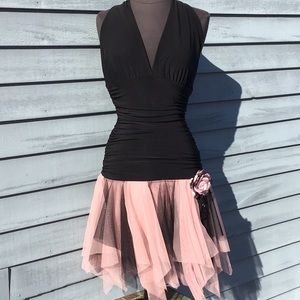 B.Darlin Black/Pink Tulle Skirt Halter Dress Size 3/4